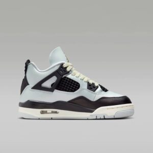 Nike Air Jordan 4 Retro